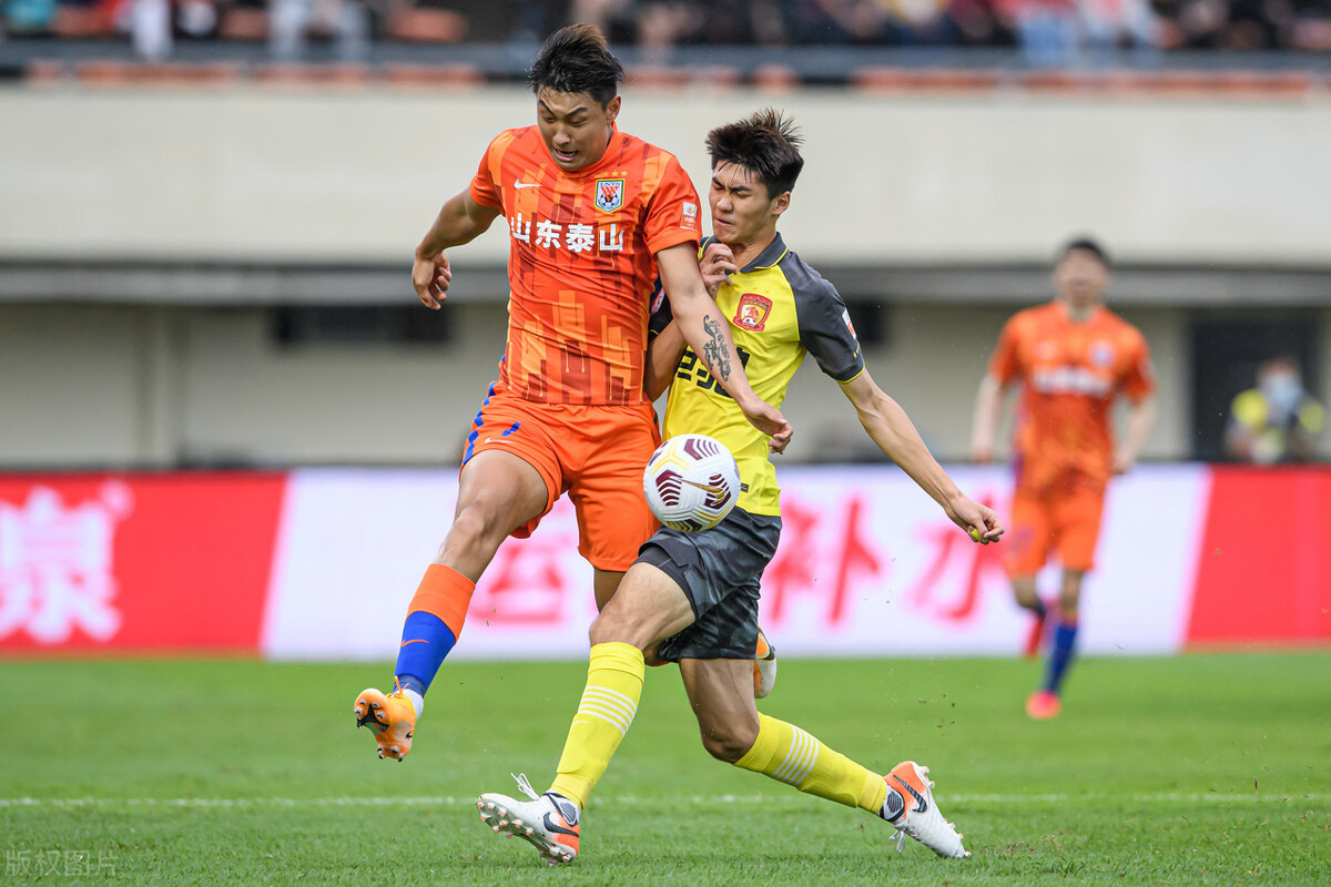 浙江队迎葡超关键赛;清晨完成体检;更衣室稳定;团队化学反应显著的简单介绍 浙江队迎葡超关键赛;清晨完成体检;更衣室稳定;团队化学反应显著的简单介绍