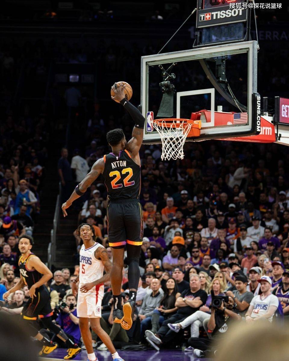 关于清晨欧联传出新动向，丹佛掘金手感冰凉，管理层表态——引发热议，赛季目标并未改变的信息